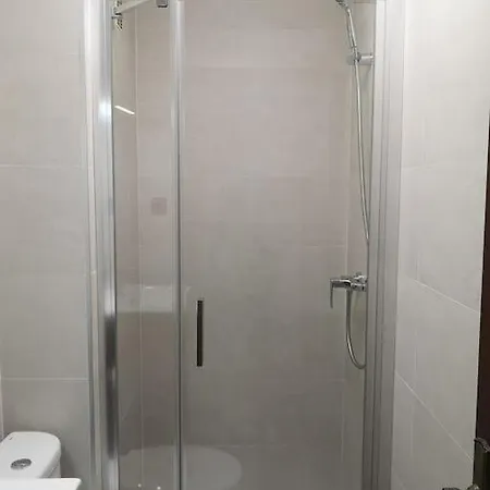 Apartamento En Paseo Maritimo Con Piscina Y Aire Acond Apartment